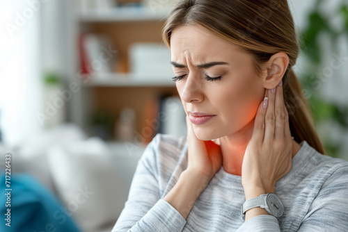 woman with neck pain