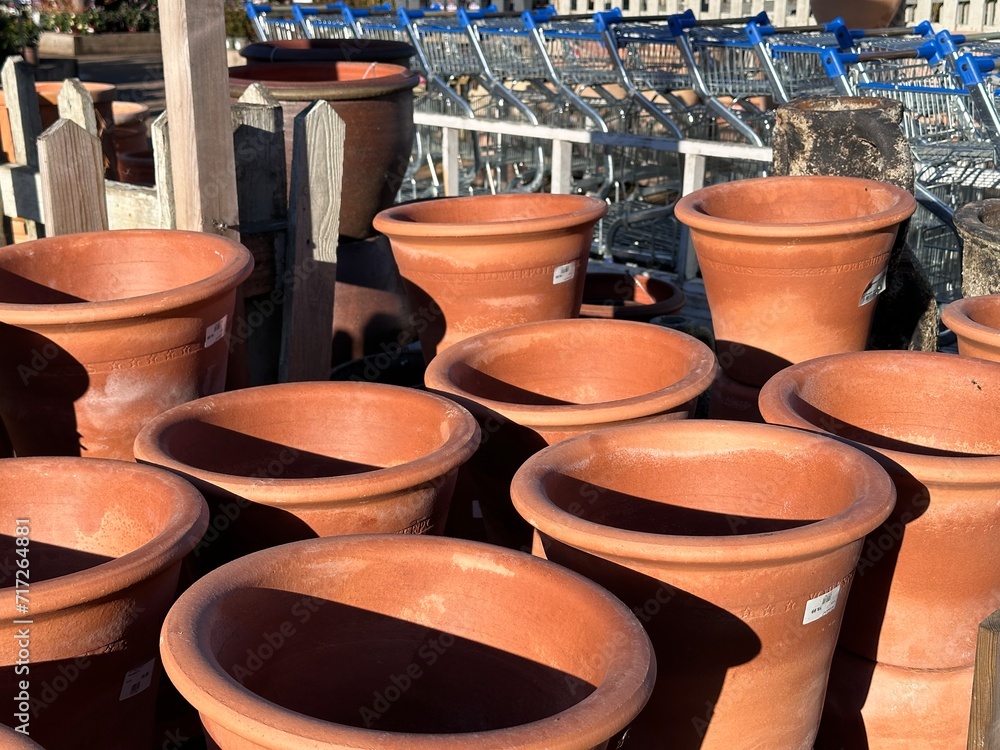 Many big plant pots in the sun Many big plant pots in the sun
