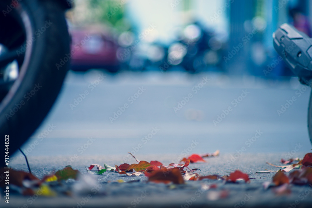 In the first days of arriving at Saigon station, I lost sleep because of the train whistle and the sound of iron wheels grinding on the highway. In the first days of arriving at Saigon station, I lost sleep because of the train whistle and the sound of iron wheels grinding on the highway.