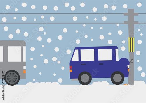 雪道の自動車のスリップ事故のイメージ素材