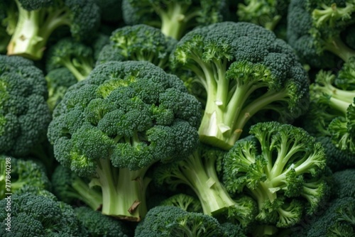green broccoli closeup descriptive detailed image