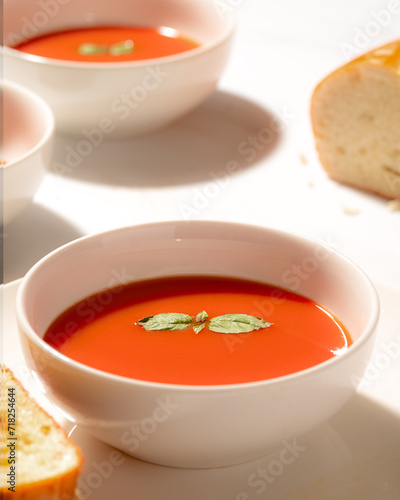 tomato soup with bread