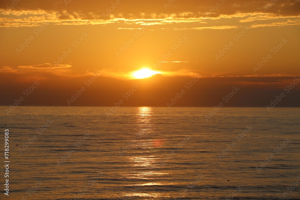 Sonnenuntergang am Strand von Westerland auf der Insel Sylt in Deutschland Sonnenuntergang am Strand von Westerland auf der Insel Sylt in Deutschland