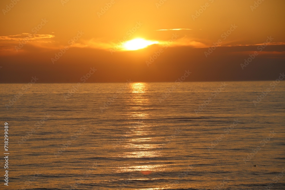 Sonnenuntergang am Strand von Westerland auf der Insel Sylt in Deutschland