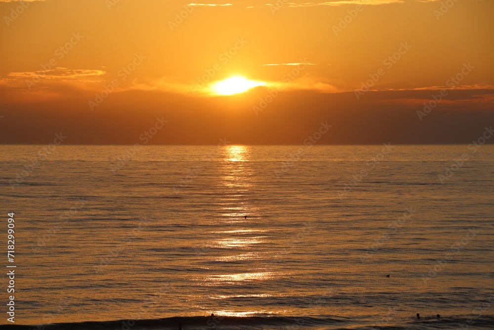 Sonnenuntergang am Strand von Westerland auf der Insel Sylt in Deutschland