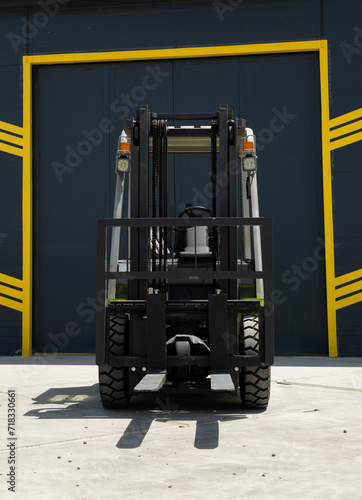 Φωτογραφία Very cool Counterbalance Forklift Truck