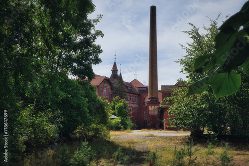 Old Abandoned Hospital - Verlassener Ort - Urbex / Urbexing - Beatiful Decay - Abandoned - Lost Place - Artwork - Creepy - High quality photo photo