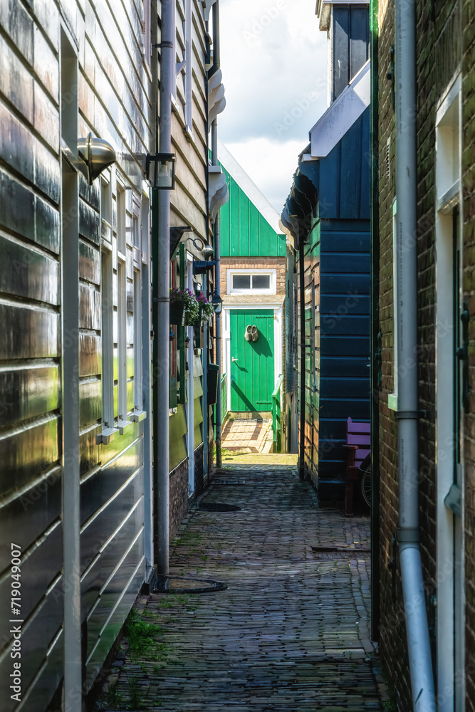 Narrow Street of Marken, The Netherlands Narrow Street of Marken, The Netherlands