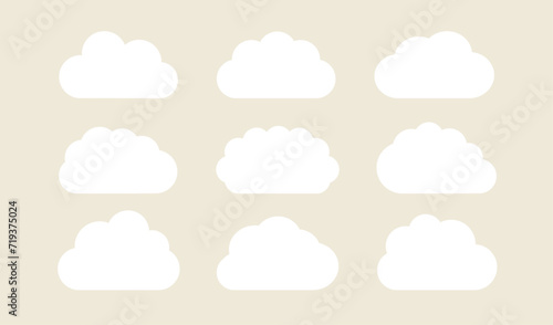 下が真っ直ぐでシンプルな雲のイラストセット photo