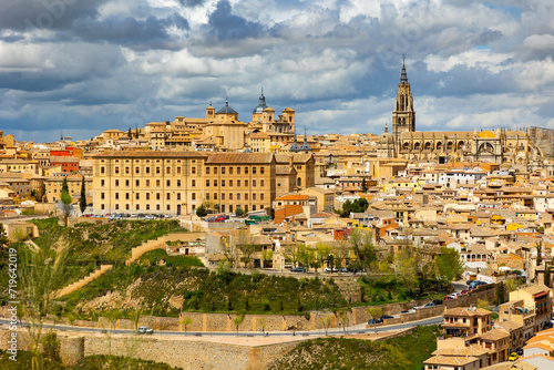 Photo of Toledo with view of Cathedral of Saint Mary, Castilla-La Mancha, Spain.