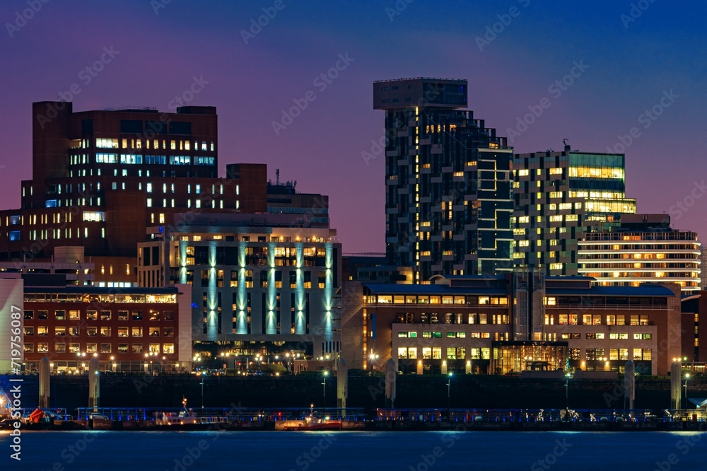 Obraz premium Liverpool skyline night