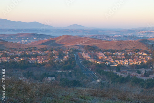 It's a hazy winter morning in the San Ramon Valley of Northern California