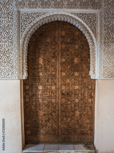 Sticker Detail of a wooden door and ornament of Alhambra, Granada, Spain