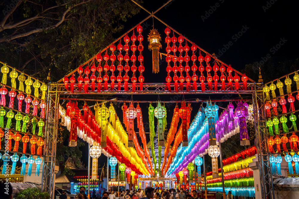 Fototapeta premium Wat Phra That Haripunchai Woramahawihan during Loy Krathong festival, in Lapmhun, Thailand