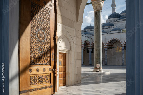 Camlica mosque Istanbul photo