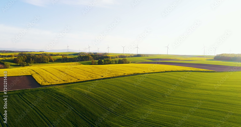RENEWAL Energy - Windmills Farm.