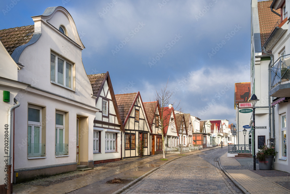 Altstadtgasse in Warnemünde Altstadtgasse in Warnemünde
