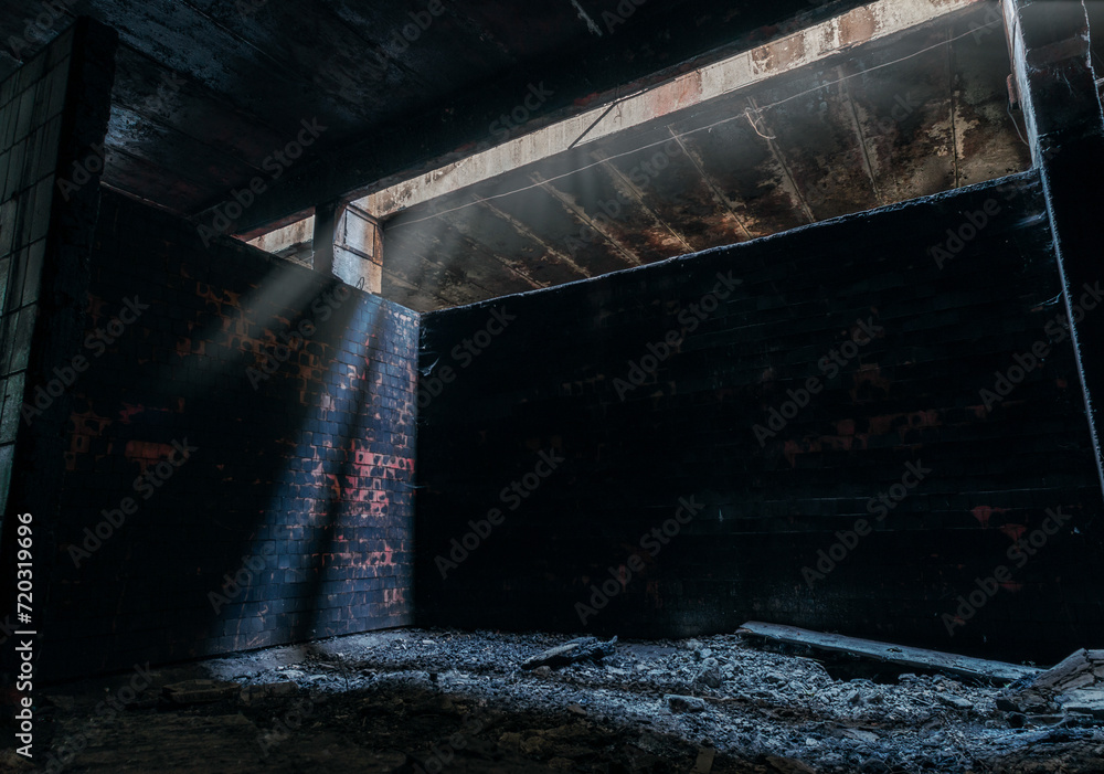 Obraz premium abandoned bomb shelter after the bombing in Ukraine