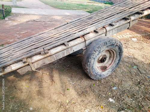 Wheelbarrows made of bamboo and wood
