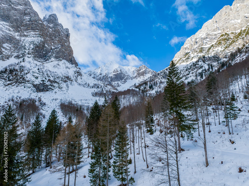 Winter Mountain Scenery in The Alps in Austria © Landscapes & Nature