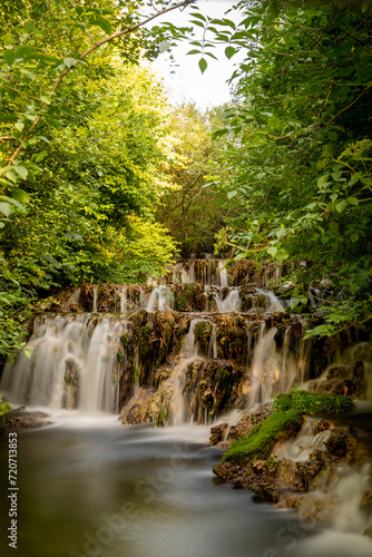 Fototapeta Naklejka Na Ścianę i Meble -  Wasserfall, Landschaft, Bach