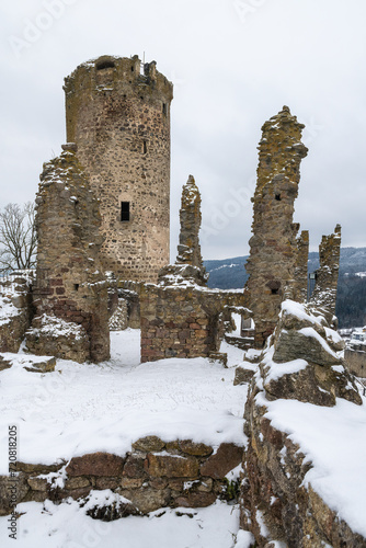 Burgruine Waxenberg im Winter photo