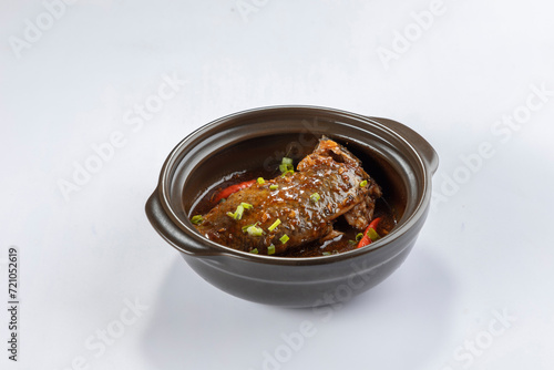 Cá Rô Kho Tộ (Vietnamese Braised Carp Fish)