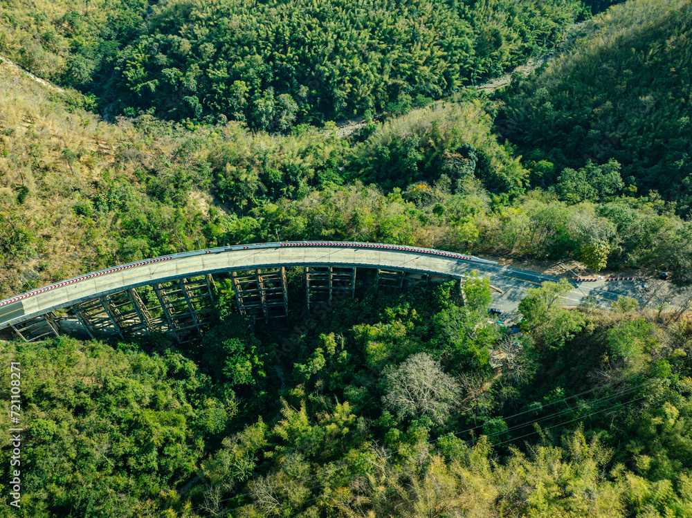 Pho Khun Pha Mueang Bridge or Huai Tong Bridge It is a natural view point. .From Lom Sak District up to Nam Nao District, .Phetchabun Province It holds the bridge with the highest pier in the country Pho Khun Pha Mueang Bridge or Huai Tong Bridge It is a natural view point. .From Lom Sak District up to Nam Nao District, .Phetchabun Province It holds the bridge with the highest pier in the country