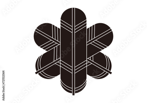 三つ違い鷹の羽