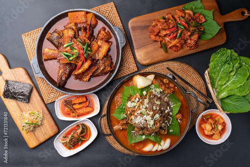 Gamjatang, pork backbone, hot pot, braised pollack, red chili paste pork bulgogi, bulgogi, side dish, Korean food