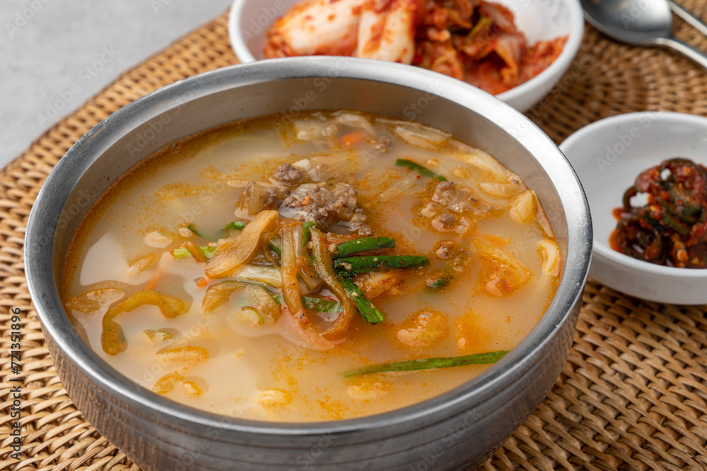 Korean food, snack, kalguksu, dumpling soup, dumpling, bossam set, bossam, pork, boiled pork, side dishes Korean food, snack, kalguksu, dumpling soup, dumpling, bossam set, bossam, pork, boiled pork, side dishes