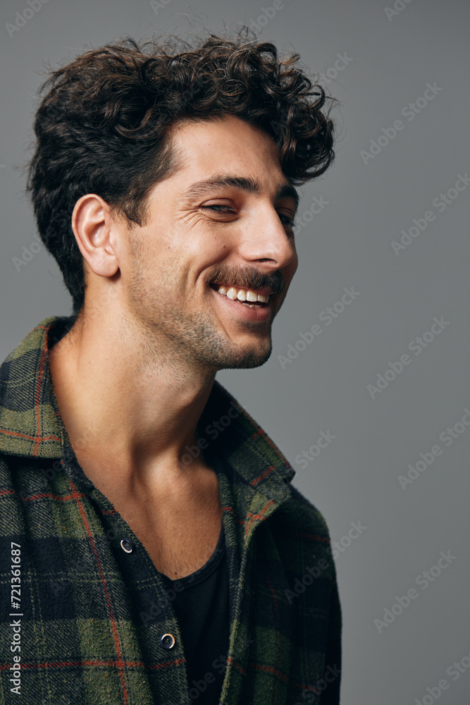 Obraz premium Smile man trendy hair face copyspace handsome portrait shirt fashion cheerful one hipster