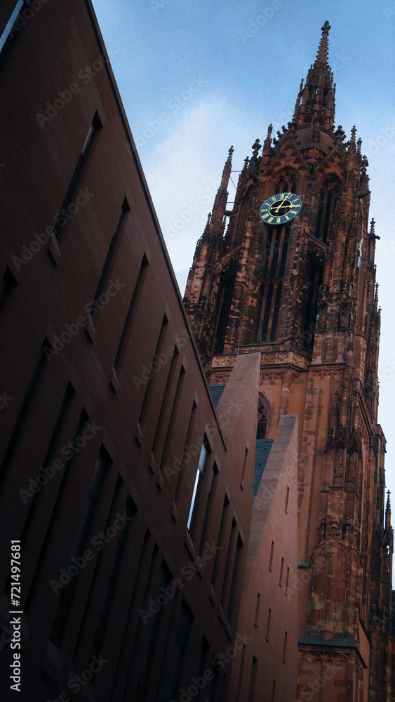 Fototapeta premium Majestic Beauty: Kaiserdom St. Bartholomäus