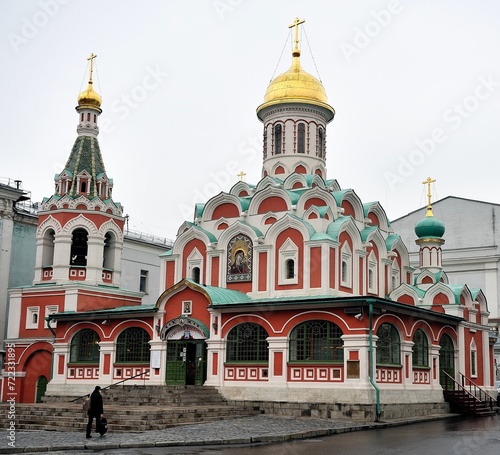 Landmark Kazan Cathedral: A Splash of Color on Moscow's Red Square This vibrant photograph showcases the Kazan Cathedral, a Russian Orthodox Church located on northeast corner of Moscow's Red Square