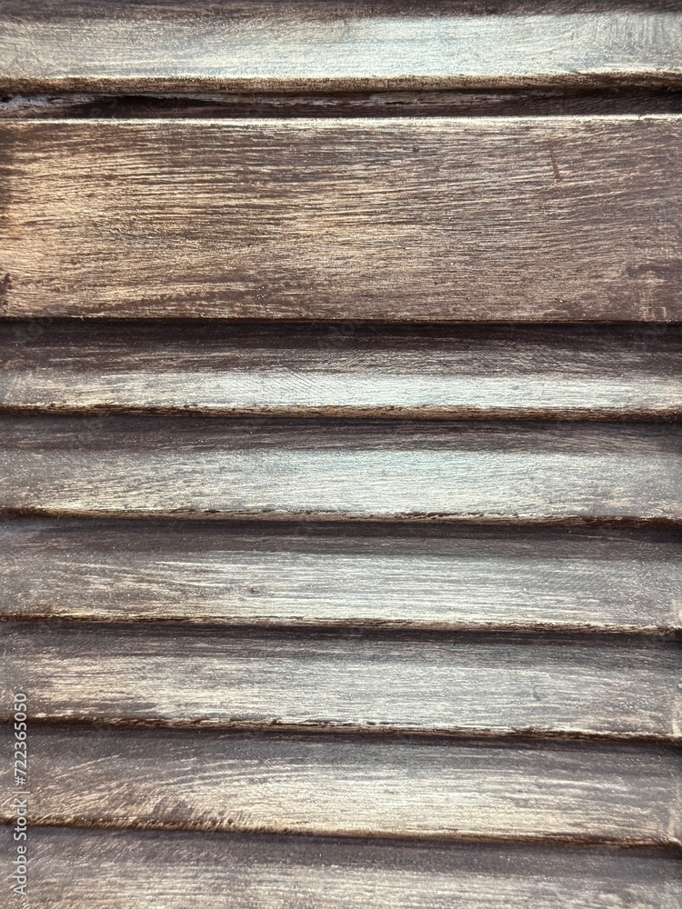 persiana de madeira antiga