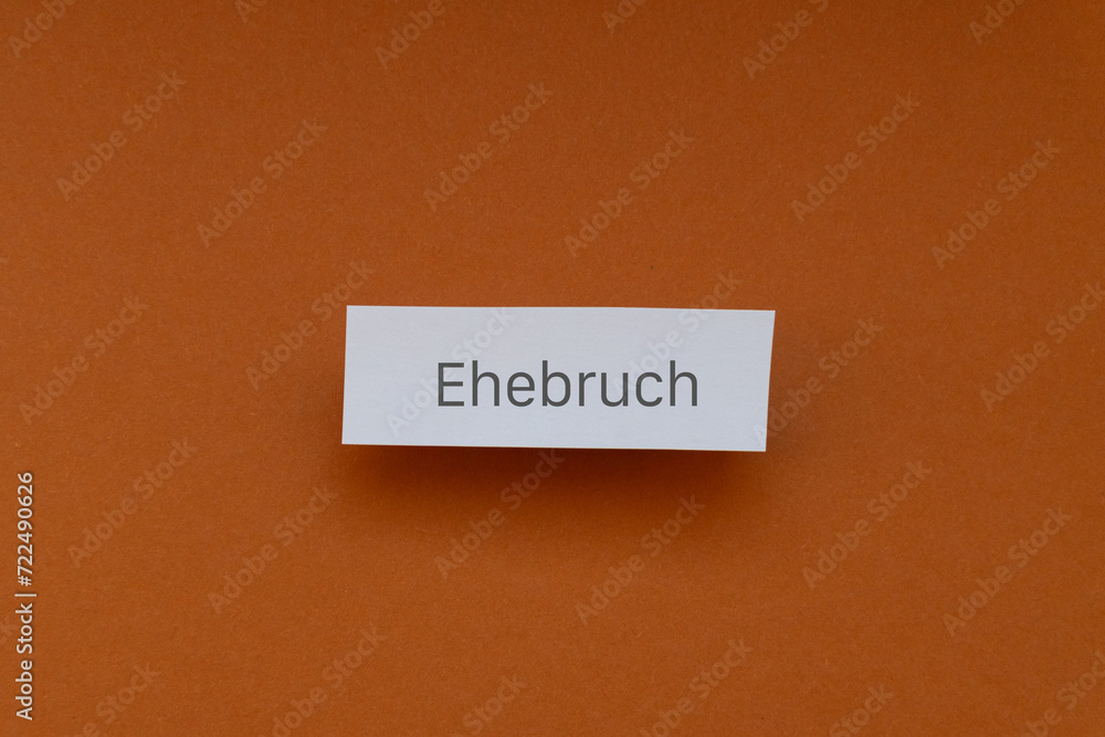 Weißer Zettel mit Weißer Zettel mit