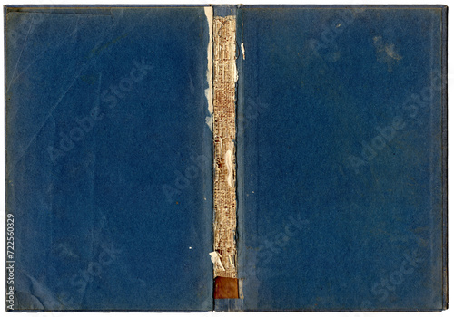 Alter blauer Buchdeckel ohne Buchblock - aufgeklappt zerstört als Untergrund für Ebnengrafiken