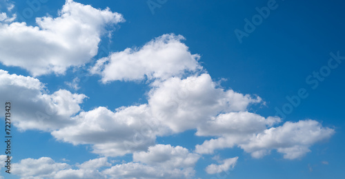 Fototapeta Naklejka Na Ścianę i Meble -  Cloud on blue sky. Pastel soft fluffy clouds with empty space. Beauty placement present promotion, summer paradise dreamy concept. Real sky background with gentle clouds. Banner with Clouds.