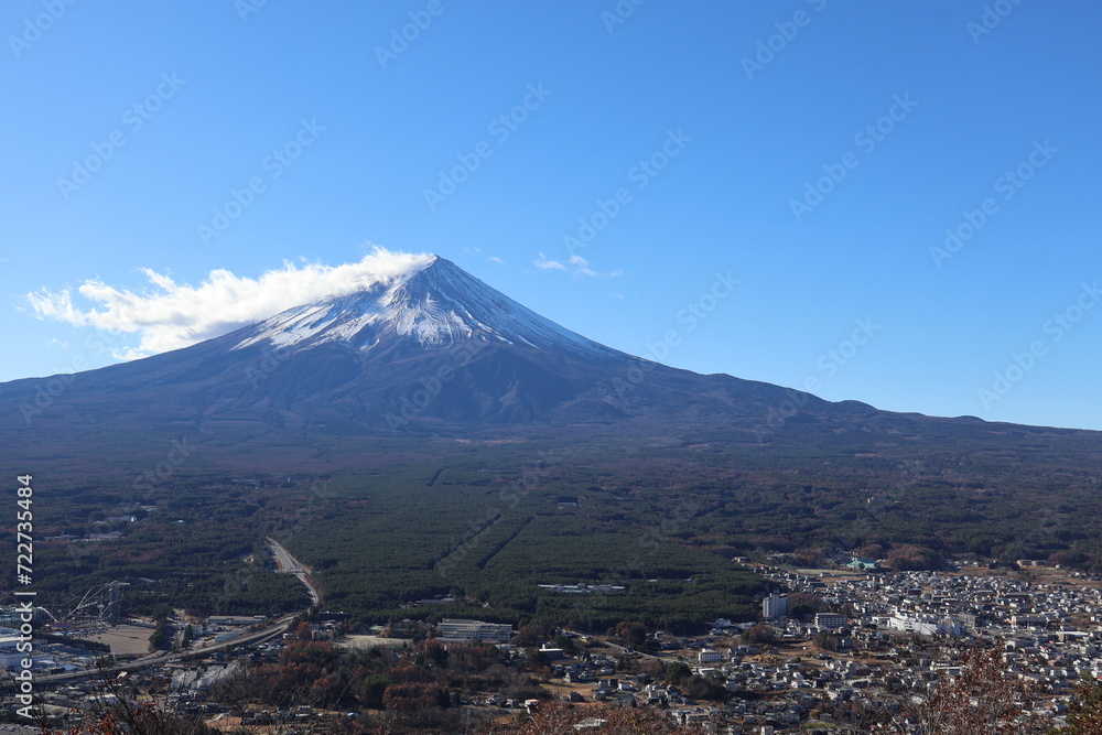December 1, 2023: Viewing Mount Fuji at Lake Kawaguchi, Japan December 1, 2023: Viewing Mount Fuji at Lake Kawaguchi, Japan