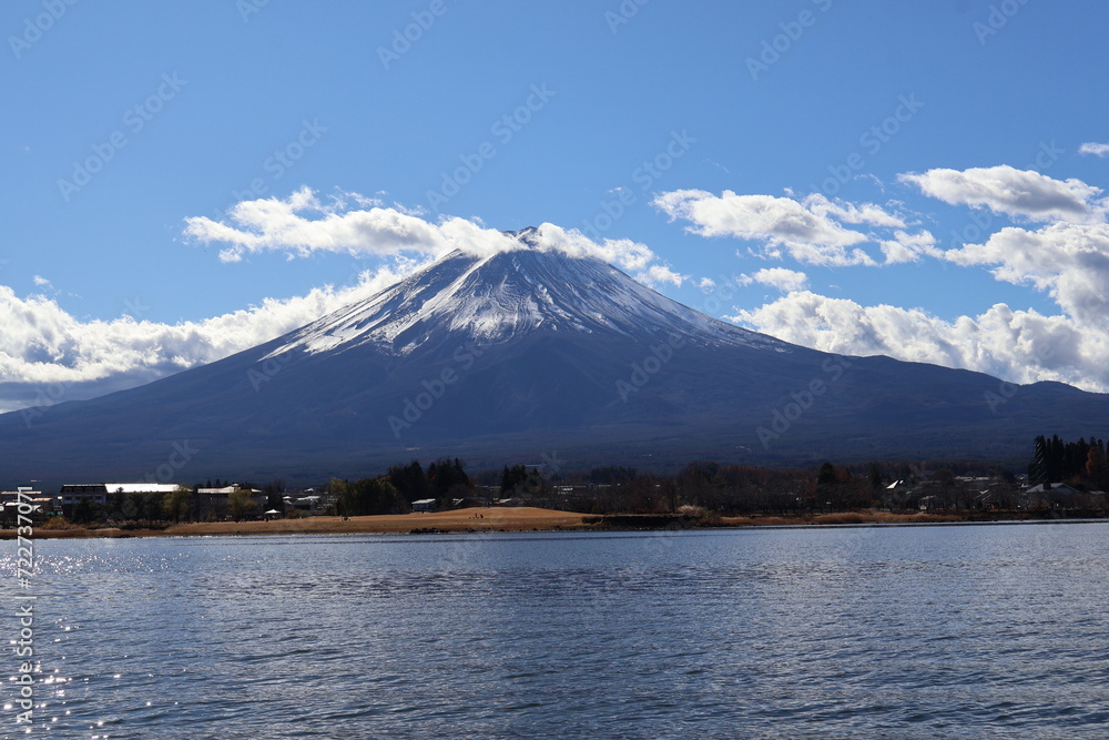 December 1, 2023: Viewing Mount Fuji at Lake Kawaguchi, Japan