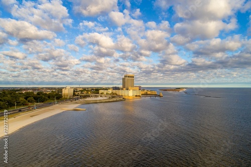 Foto Drone photography of the Biloxi, Mississippi waterfront