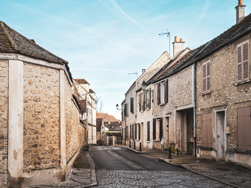 Journey to Brie-Comte-Robert: Exploring the Enchanting Streets of the Old Village