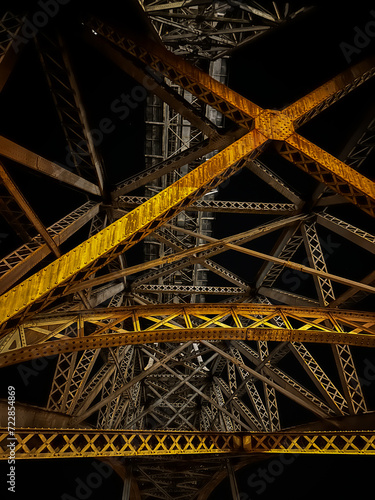 stalowe konstrukcja mostu  © Kamil_k2p