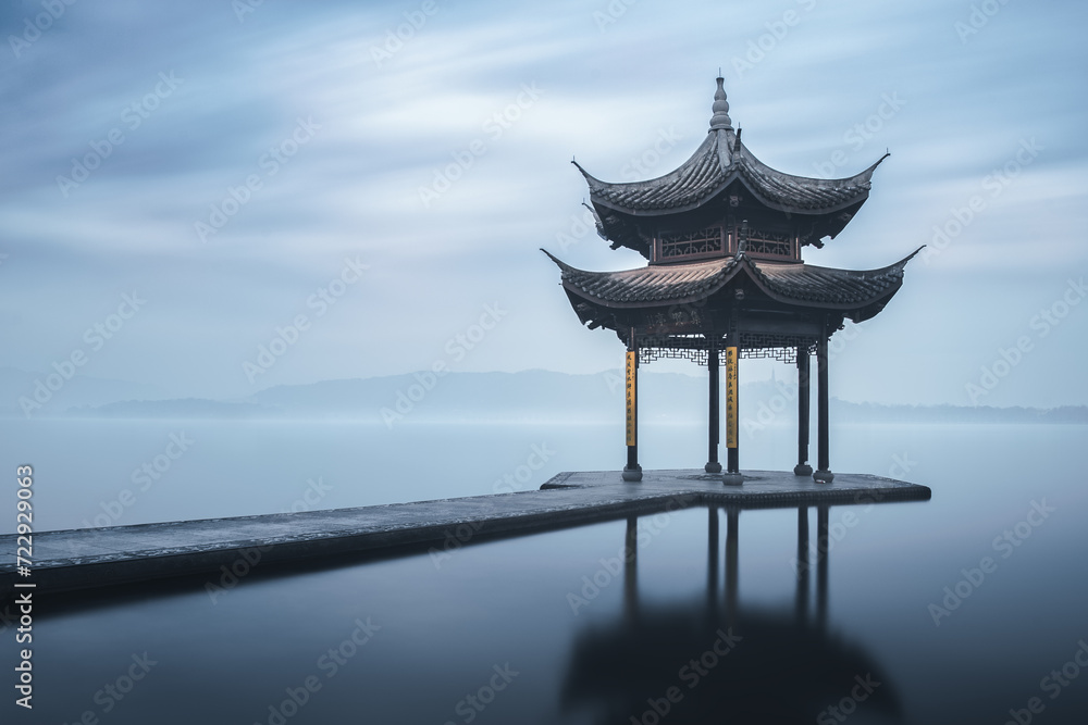 Fototapeta premium Blue sky and misty rain