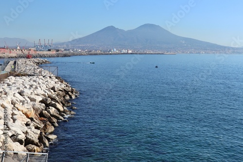 Obraz na płótnie Napoli - Vesuvio da Via Acton w salonie