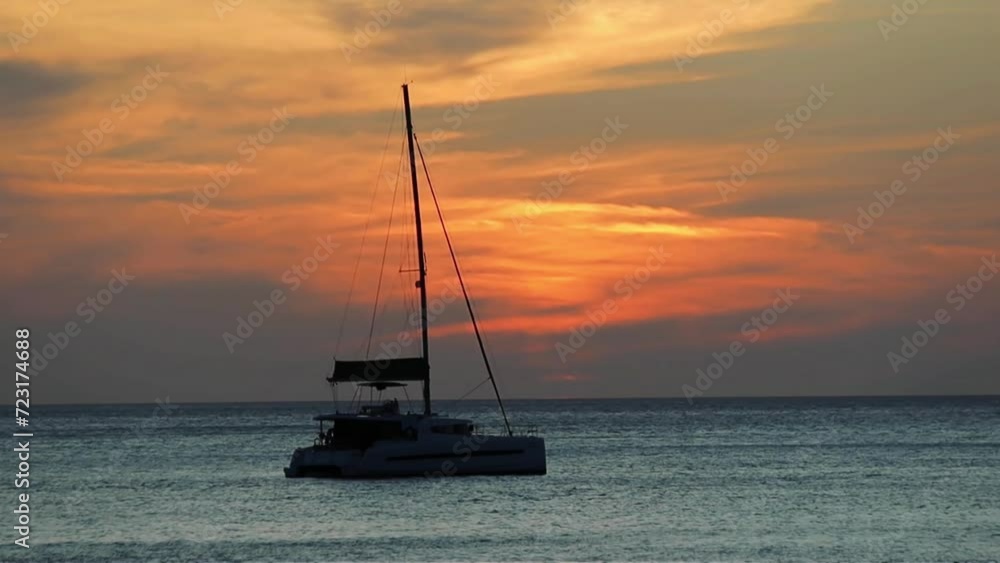 Spectacular sunset with sail boats in the sea, Koh Tao, Thailand Spectacular sunset with sail boats in the sea, Koh Tao, Thailand