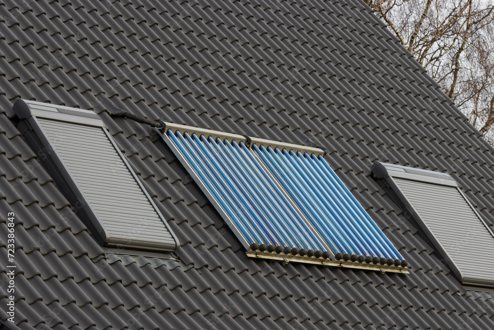 vacuum tube collectors, thermal energy, solar evacuated tube collectors for hot water