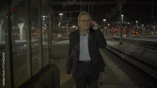 Wallpaper Mural Ceo Manager Entrepreneur Arguing on Mobile Phone in the City at Night Torontodigital.ca