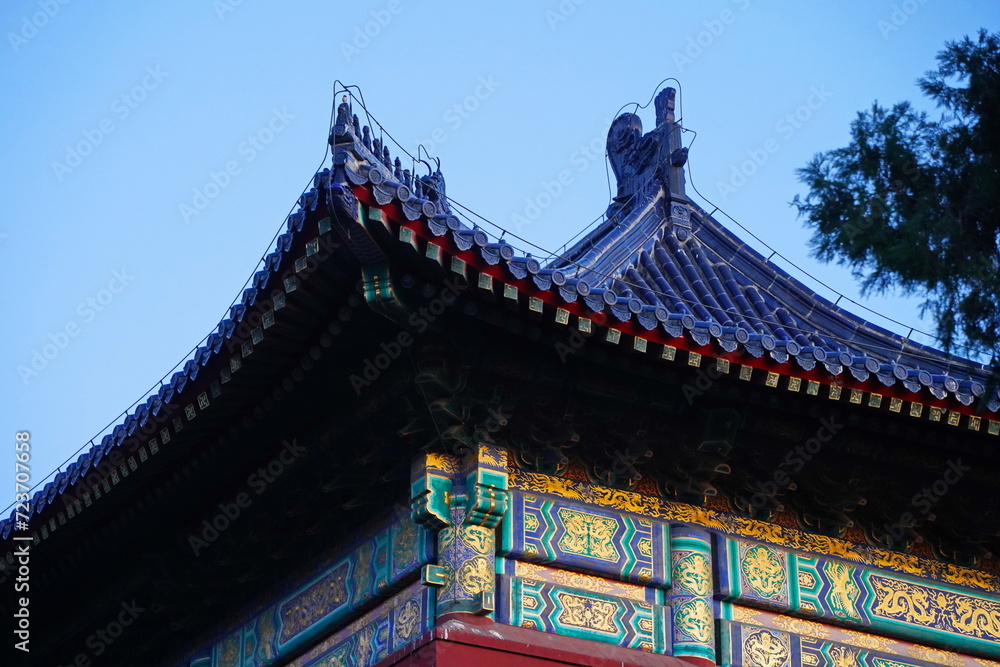 The roof of the Temple of Heaven complex is Tiantan. The roof of the Temple of Heaven complex is Tiantan.