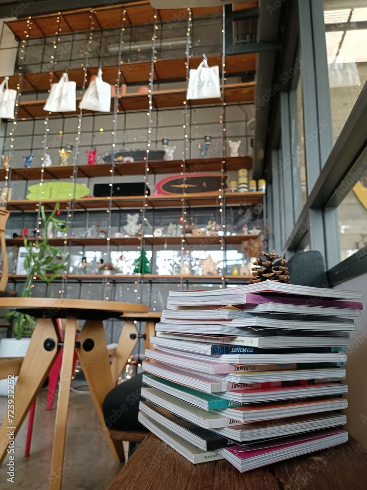Fototapeta premium Book in cafe